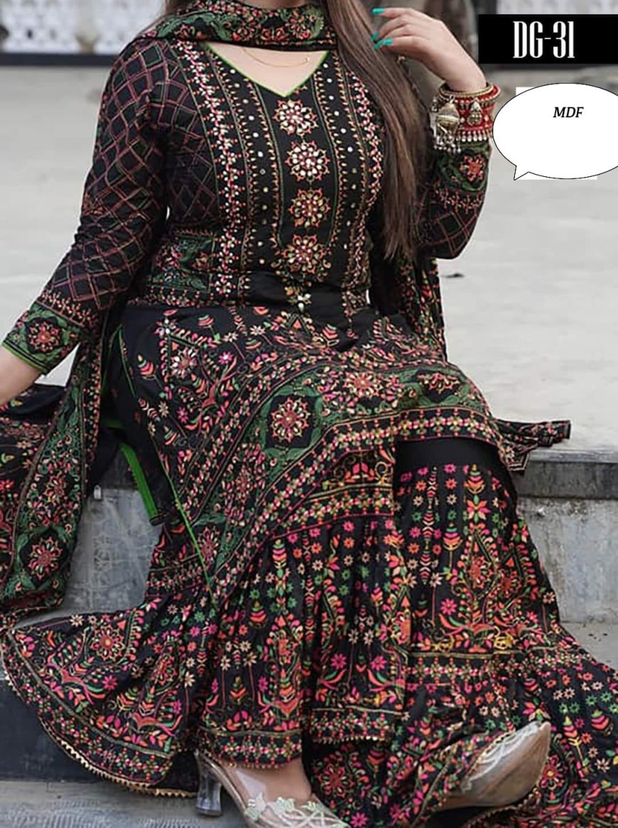 সুন্দর ও ট্রেন্ডি সেলোয়ার কামিজ কালেকশন 2025 | Stylish Salwar Kameez for Women | International  Bazzar BD